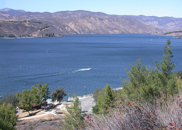 Castaic_dam_50